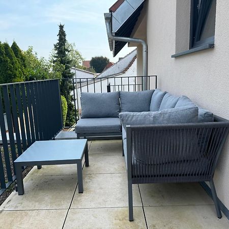 Moderne Ferienwohnung Mit Terrasse, Grill & Privatparkplatz Venningen Extérieur photo
