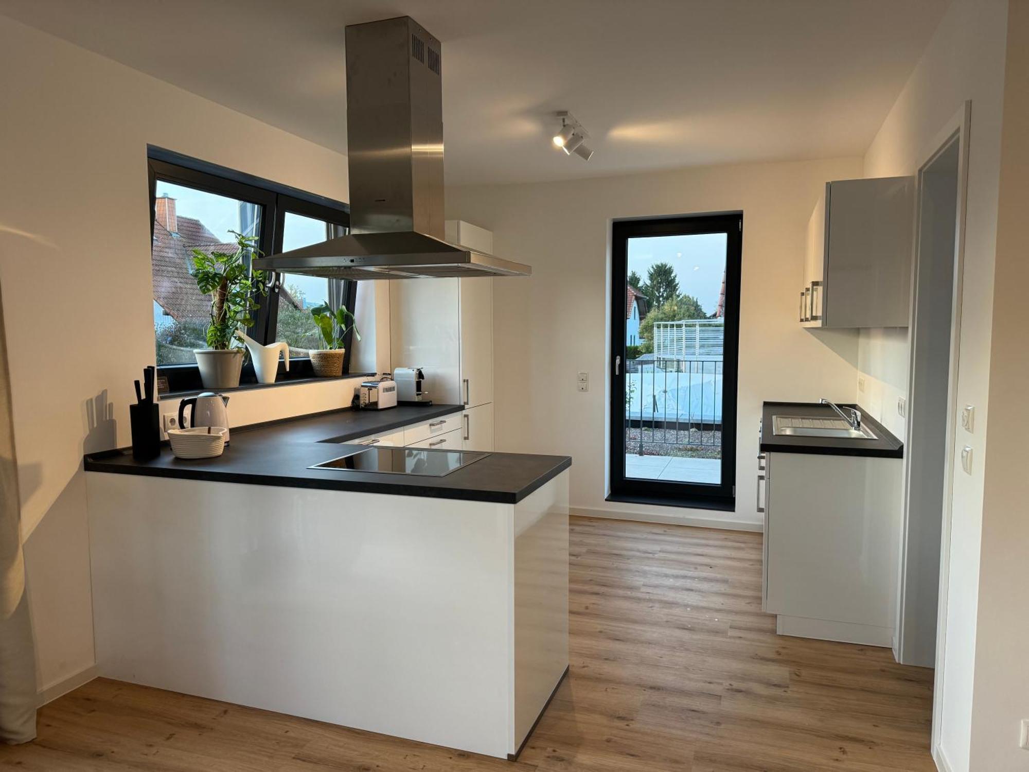 Moderne Ferienwohnung Mit Terrasse, Grill & Privatparkplatz Venningen Extérieur photo