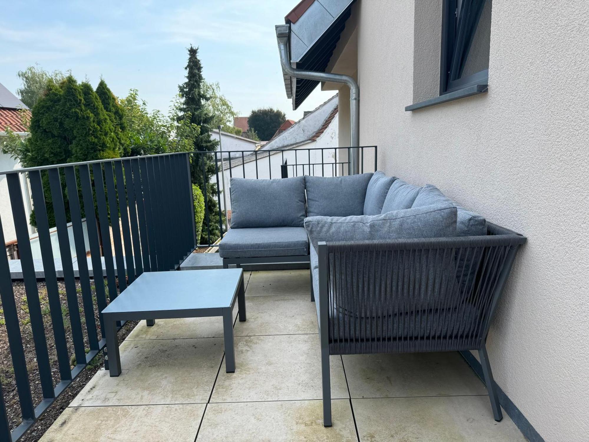 Moderne Ferienwohnung Mit Terrasse, Grill & Privatparkplatz Venningen Extérieur photo